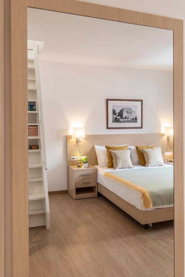 Hotel Gallery & Residences