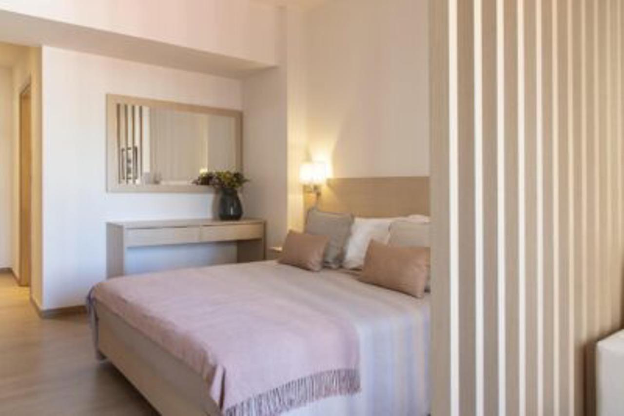 Gallery & Residences Hotel Pireus